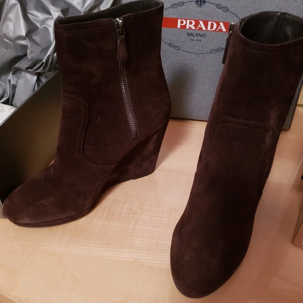 Prada very good